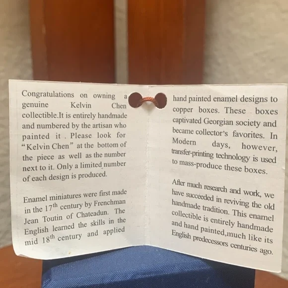 🔹Vintage Kelvin Chen Minature Mannequin Porcelain Enamel Skirt /Top Hand Painted - Picture 5 of 6